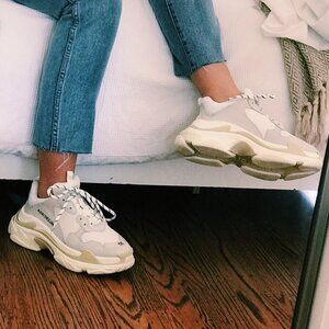 Balenciaga Womens Triple S Sneaker White Size EU37 US7
